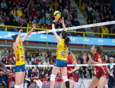 包含锦标赛巅峰对决！朱婷能否带领球队终止连败？的词条